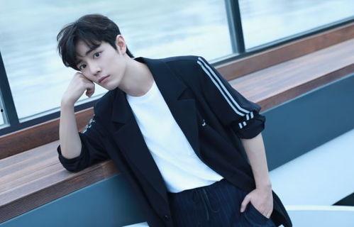 肖战最新爆料七夕图片大全,浪漫瞬间，甜蜜满溢